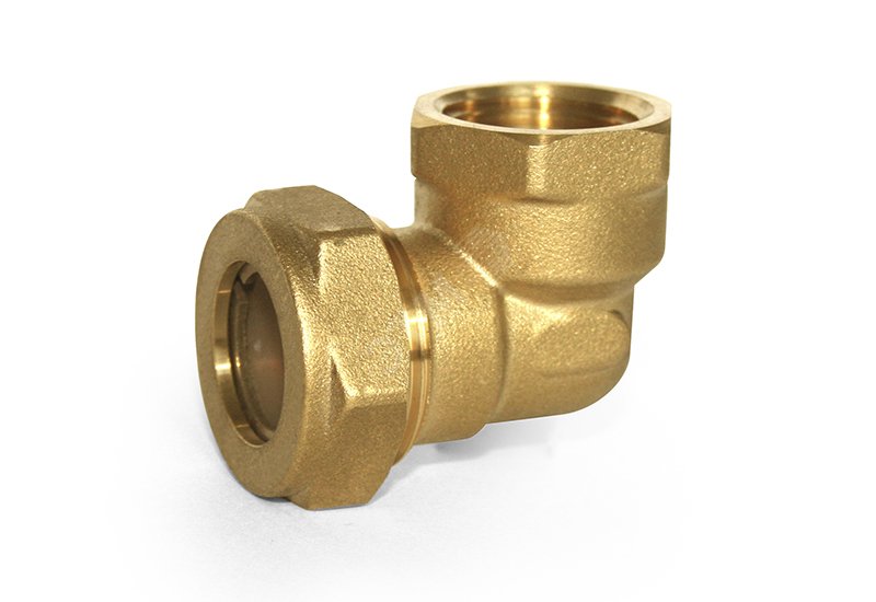 Угольник 15х1/2 EF