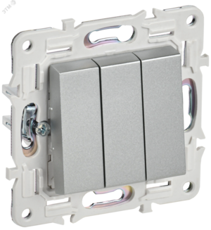 SKANDY Выключатель 3-клавишный 10А SK-V11S серебряный IEK