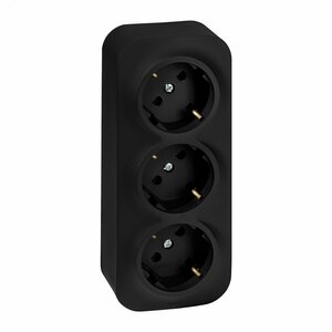 Розетка 3-местная для открытой установки с заземлением с защитными шторками с предварительным подключением 16А черный матовый QUTEO