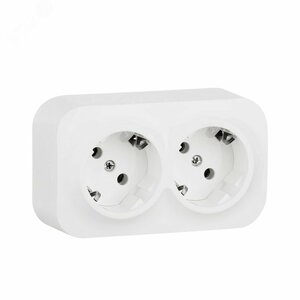 Розетка 2-местная для открытой установки с заземлением с защитными шторками с предварительным подключением 16А белый QUTEO