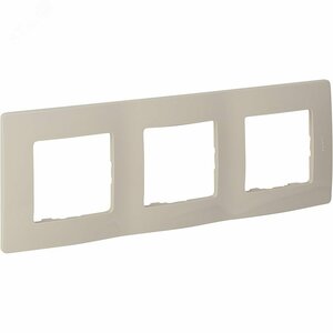 Рамка 3-местная слоновая кость ETIKA