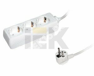 Удлинитель бытовой 3 розетки шнур 5м с заземлением 16А