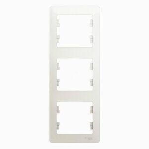 GLOSSA Рамка 3 поста вертикальная перламутр