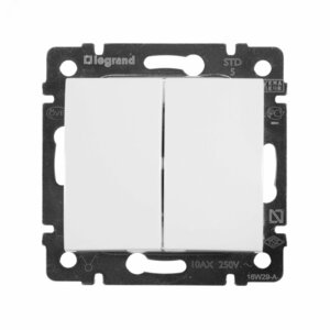 VALENA Выключатель двухклавишный в рамку белый (774405)