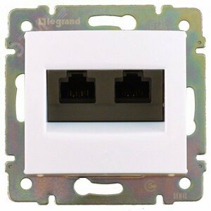 VALENA Розетка компьютерная RJ45 категория 5 2выхода UTP слоновая кость