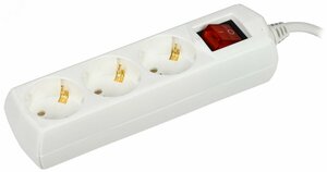 Удлинитель бытовой У03В 3 места 2P+PE/3м 3х1мм2 10А/250В GENERICA