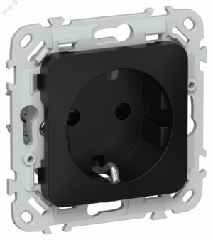 FLITE Розетка с заземлением с защитными шторками 16А РСш11-0-ФлЧ черный IEK